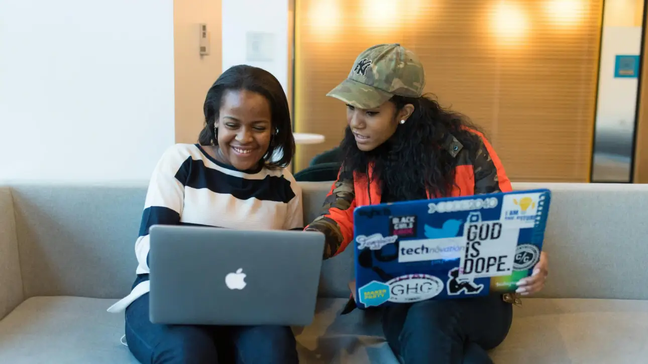 How to Set Boundaries with Friends, Roommates, and Partners in College